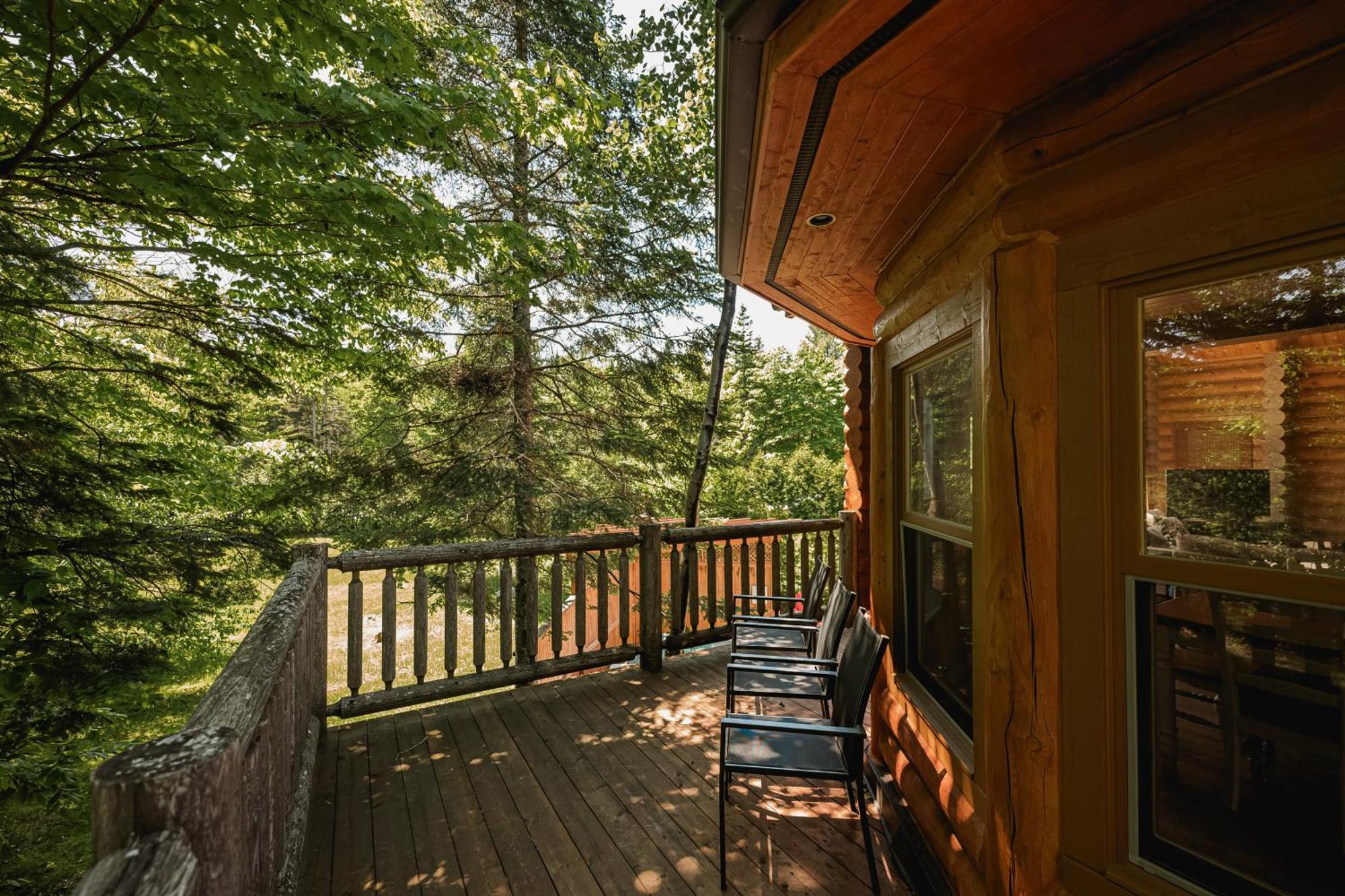Fiddler Lake Resort Chalet 4 Cerf Mille-Isles ภายนอก รูปภาพ